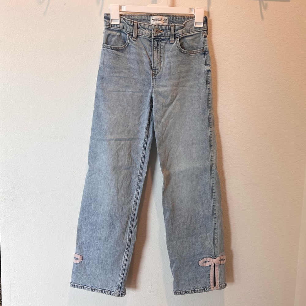 Abercrombie Kids High Rise Wide Leg Light Wash Denim Jeans Girls Size 13/14